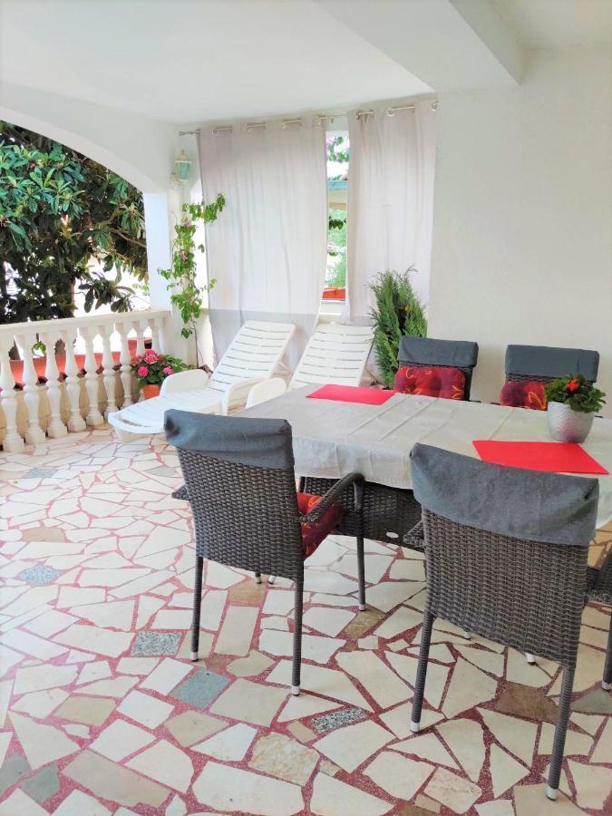 Apartment Marina Bagian luar foto